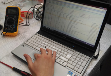 <span style='color:yellow'>Energy Automation<br><i>Sistemi SAD ed SPD<br>Sessione di testing (SAD) con SMS web</i></span>